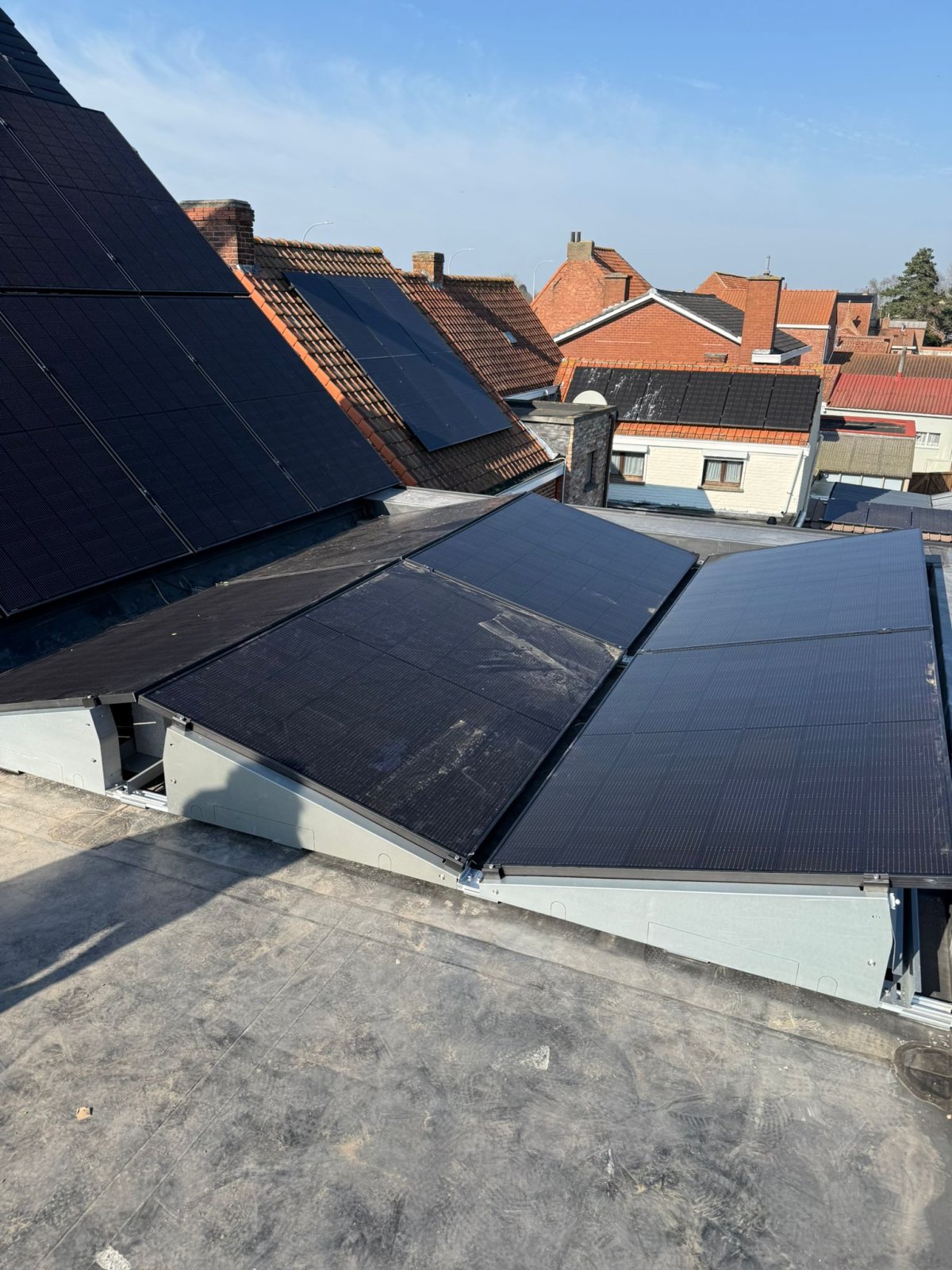 Grootschalige zonne-installatie – Vastgoed Bonne - Foto 3 van 6 - Bonn Maldegem